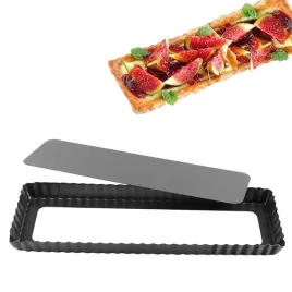 prostokatna-forma-do-tarty-nieprzywierajaca-z-wyjmowanym-dnem-14inch