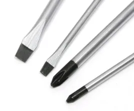 srubokrety-przedluzane-wkretaki-dlugie-450-mm-4-szt-z-magnesem-ft140101