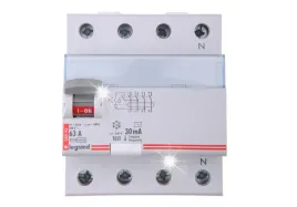 wylacznik-roznicowopradowy-le-411709-trojfazowy-typ-ac-30-ma-63-a-legrand