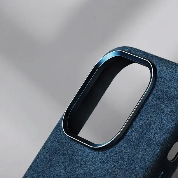 plecki-niktrade-do-apple-iphone-13-brazowy-funkcje-ladowanie-indukcyjne