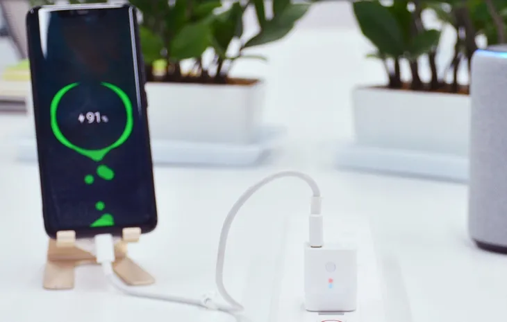 sonoff-micro-inteligentny-adapter-gniazdko-przelacznik-smart-usb-2-5a-wifi-seria-micro