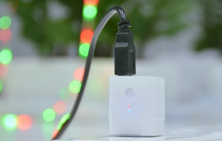 sonoff-micro-inteligentny-adapter-gniazdko-przelacznik-smart-usb-2-5a-wifi-zasilanie-sieciowe