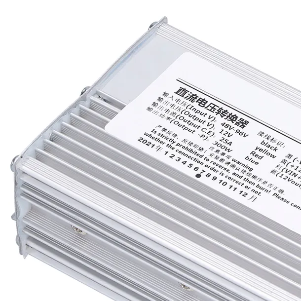 konwerter-dc-36v-72v-na-dc-12v-25a-kod-producenta-069046-waga-z-opakowaniem-0-24-kg