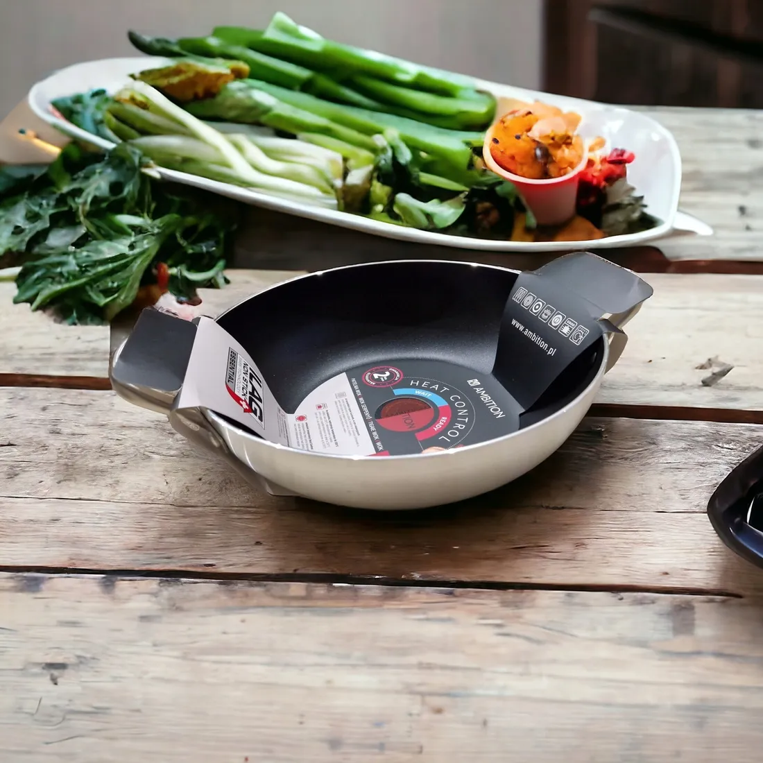 wok-niktrade-dott-28-cm