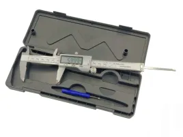 suwmiarka-elektroniczna-metalowa-obudowa-l150