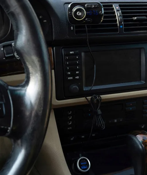 transmiter-samochodowy-fm-retoo-e663-model-e663