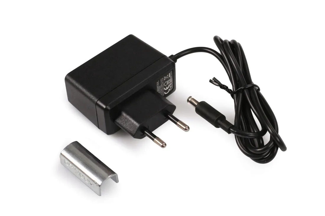 multiswitch-opticum-oms-5-8-pro-trq-do-8-tunerow-marka-bez-marki