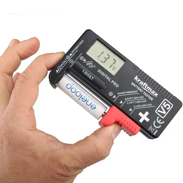 woltomierz-cyfrowy-mobes-lcd-maksymalny-pomiar-10-5-v