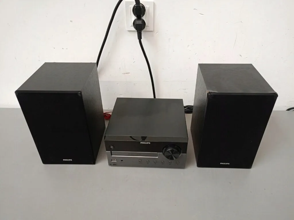 mikrowieza-bluetooth-mp3-usb-dab-philips-tam4505