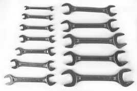 zestaw-kluczy-plaskich-dwustronnych-klucze-12-sztuk-6-32-mm-mocne