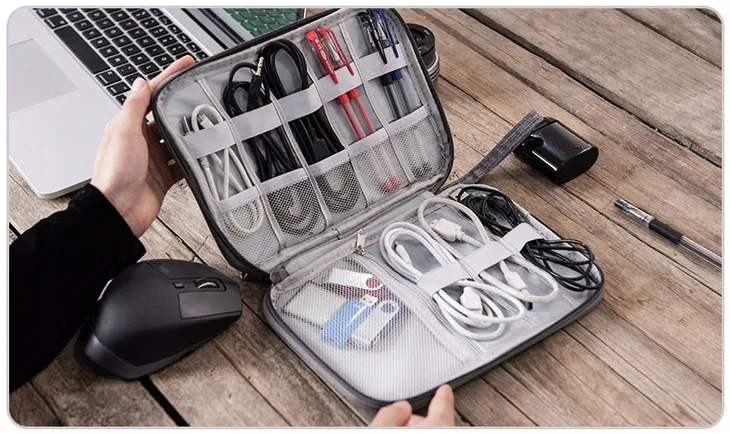 torba-organizer-etui-na-kable-ladowarki-kolor-szary-kod-producenta-206488899