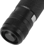 mala-latarka-led-ladowanie-usb-cechy-dodatkowe-kurzoodpornosc