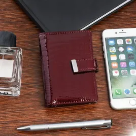 etui-na-wizytowki-skora-naturalna