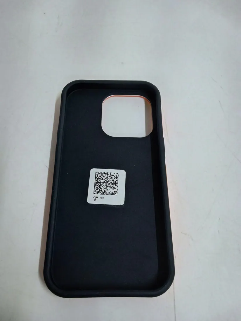 etui-na-iphone-a-13-pro-stan-powystawowy