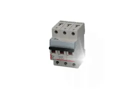 wylacznik-nadpradowy-s303-tx3-b10-3p-10a-6ka-4034