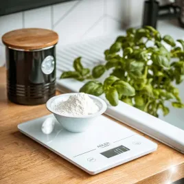 waga-kuchenna-elektroniczna-precyzyjna-lcd-do-15kg