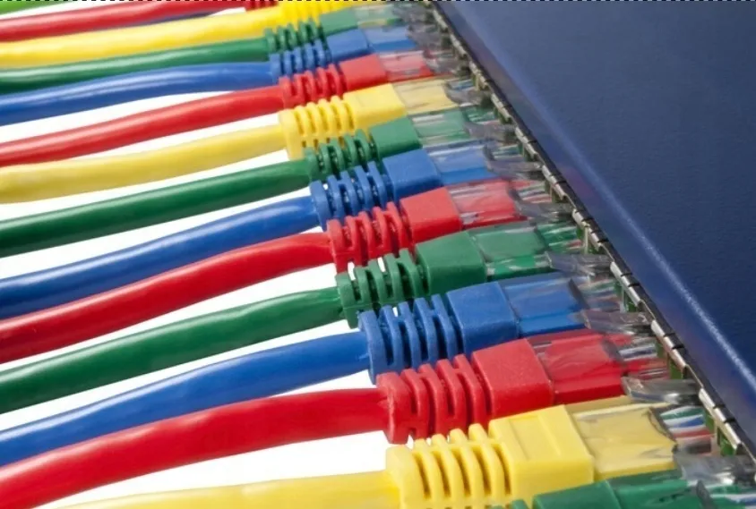 kabel-patchcord-do-internetu-kat-6-utp-15m-waga-z-opakowaniem-0-15-kg