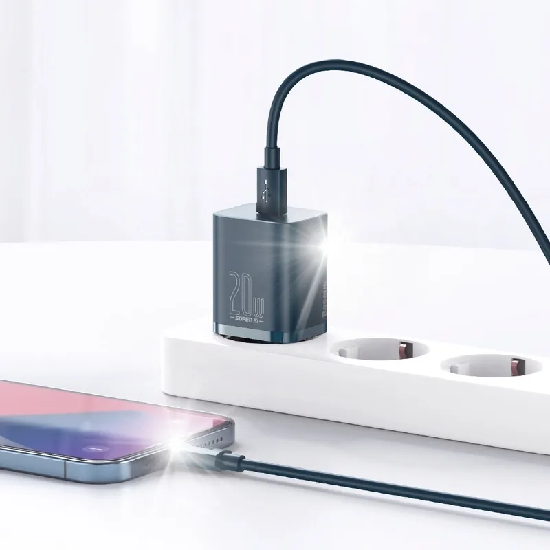 baseus-ladowarka-do-iphone-12-usb-c-pd-20w-kabel