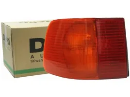 lampa-tyl-lewa-audi-100-c4-90-94-sedan