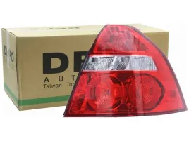 lampa-tyl-prawa-chevrolet-aveo-t250-t255-05-13-sedan
