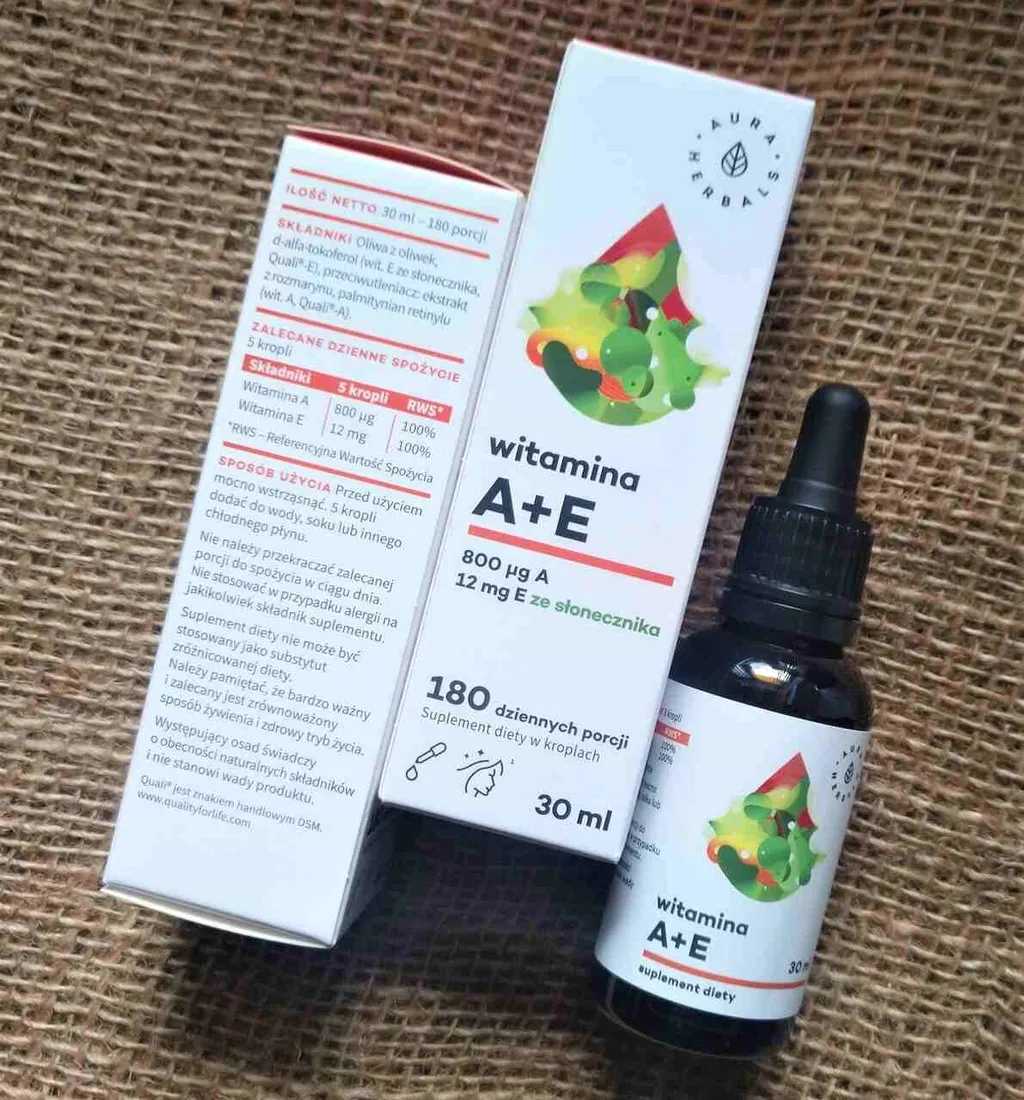 witamina-a-e-30-ml-aura-herbals-postac-kapsulki