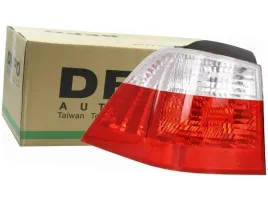 lampa-tyl-lewa-bmw-5-e61-04-10
