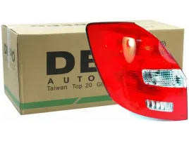 lampa-tyl-lewa-skoda-fabia-ii-mk2-07-14