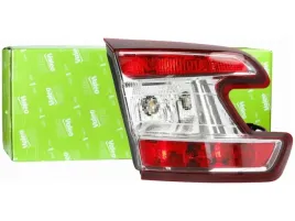 lampa-tyl-lewa-renault-megane-iii-09-16