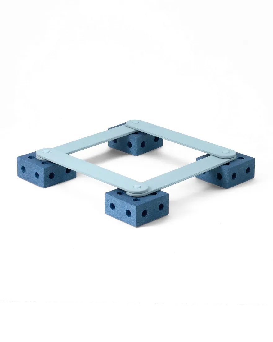 modu-balance-track-deep-blue-sky-blue