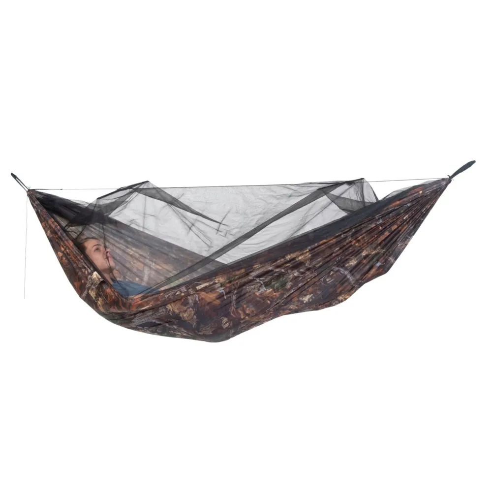 amazonas-hamak-moskito-traveller-forest