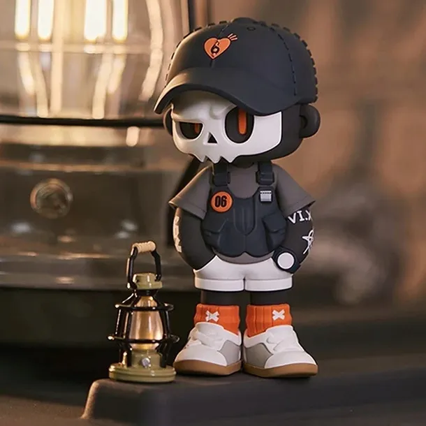 mr-bone-figurka-mr-bone-camping-series-blind-box-stan-nowy-wiek-dziecka-14-lat