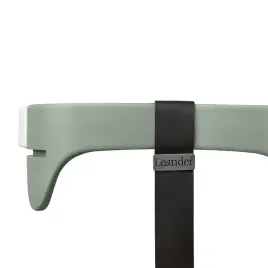 leander-barierka-do-krzeselka-do-karmienia-classic-i-louie-buk-szalwiowy