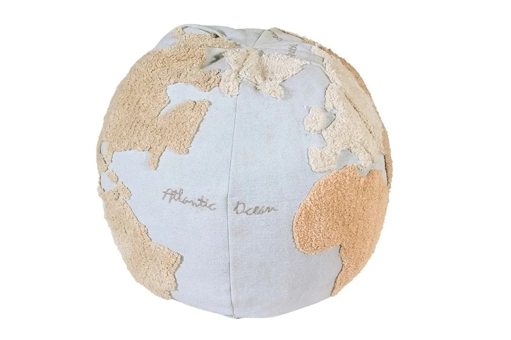 npufa-world-map-45-x-o-50-cm-lorena-canals