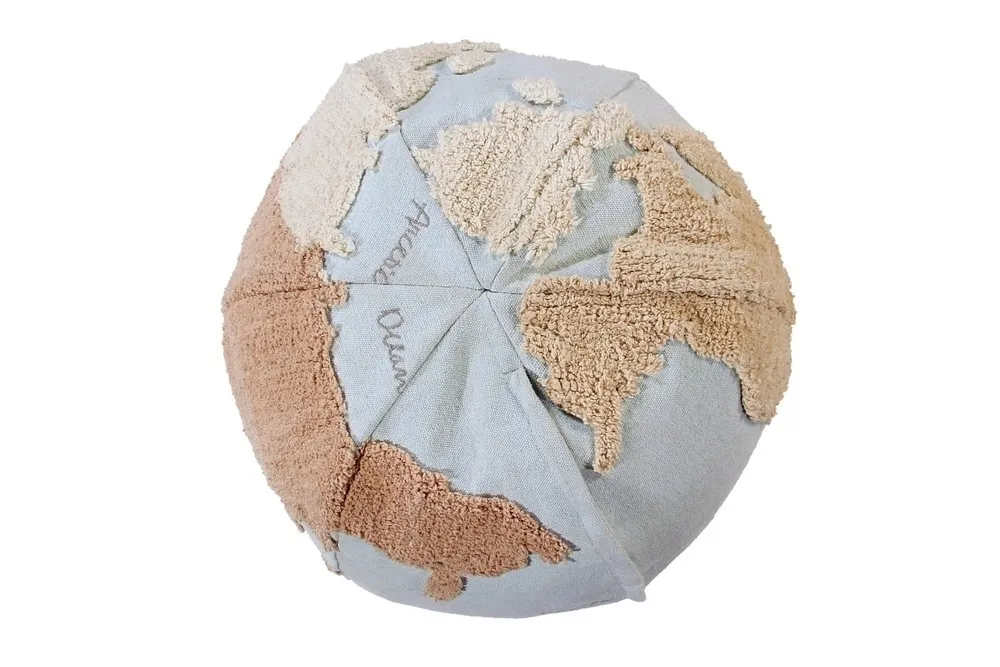 npufa-world-map-45-x-o-50-cm-lorena-canals