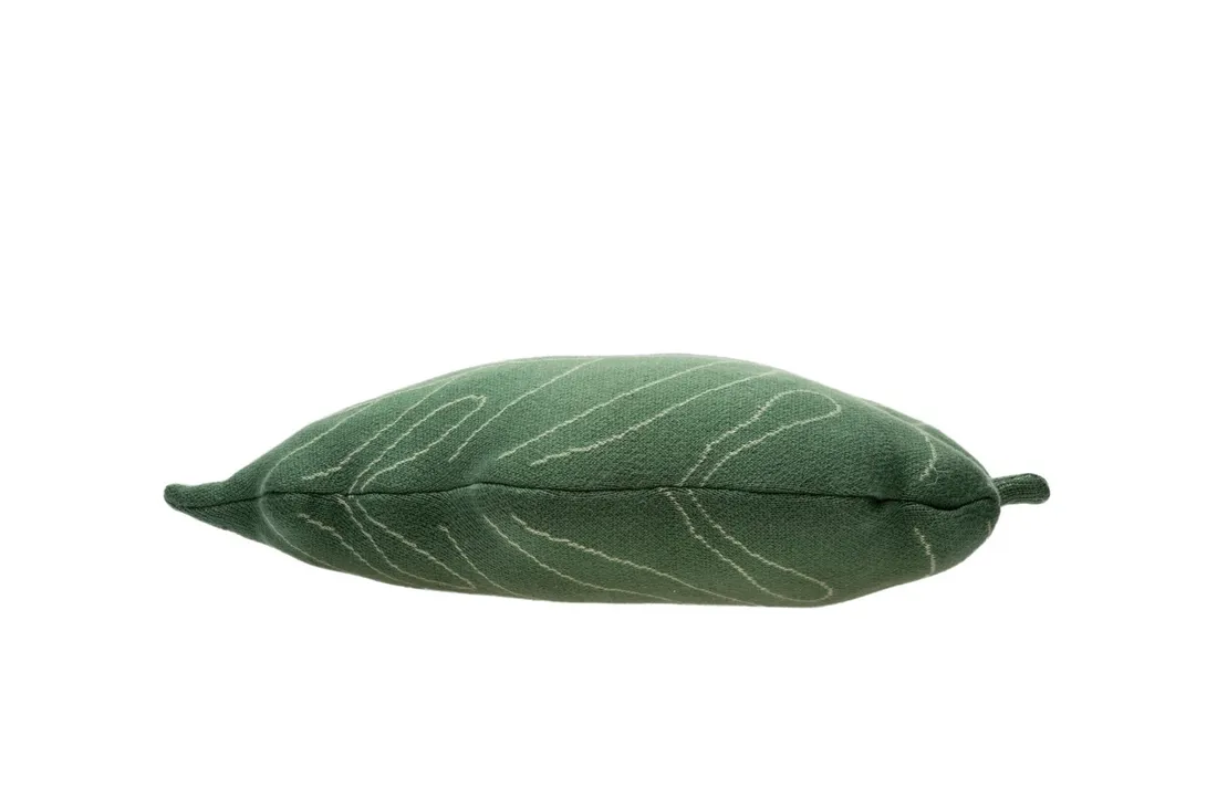 poduszka-monstera-lisc-baby-leaf-lorena-canals