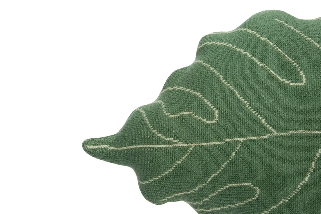 poduszka-monstera-lisc-baby-leaf-lorena-canals