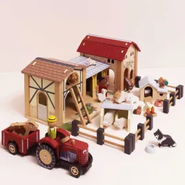zestaw-drewniana-farma-ze-zwierzetami-traktorem-i-wyposazeniem-le-toy-van