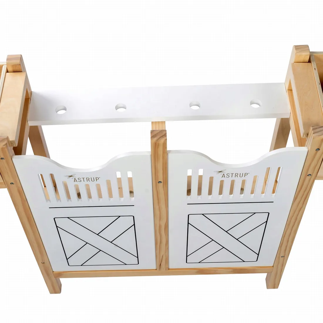 astrup-boks-dla-4-koni-hobby-horse