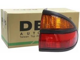lampa-tyl-prawa-depo-551-1948r-ue