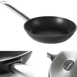 patelnia-indukcyjna-profi-line-z-odlewu-aluminium-powlekana-tytanem-sr-240-mm-hendi-629154