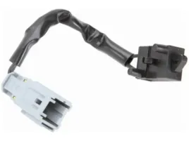wlacznik-swiatel-stop-citroen-berlingo-05-11-ds5-11-15