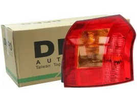 lampa-tyl-prawa-toyota-corolla-e12-01-07-liftback