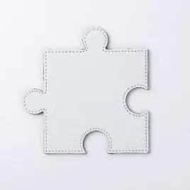 skorzana-podkladka-pod-kubek-w-ksztalcie-puzzla-do-sublimacji-biala