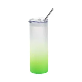 kubek-750-ml-szroniony-z-plastikowa-pokrywka-i-slomka-do-sublimacji-zielo