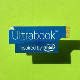 greatergreatergreater-ultrabook-intel-29x13mm-naklejka-komputerowa-pc-windows-11