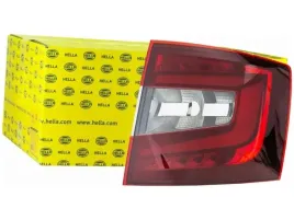 lampa-tyl-prawa-skoda-octavia-iii-mk3-17-20