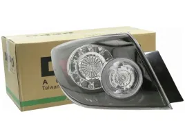 lampa-tyl-lewa-mazda-3-i-03-09-liftback