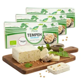 tempeh-bio-naturalny-planet-vege-zamiennik-miesa-zrodlo-bialka-300g-x-3-eko