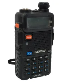 radiotelefon-baofeng-uv-5r-5w-vhf-uhf-fm