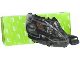 lampa-reflektor-prawy-peugeot-2008-i-15-19